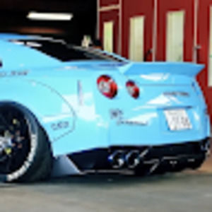 Meet your Posher, Yiwei